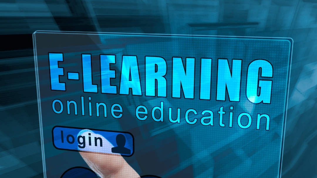 edukacja-online-a-edukacja-tradycyjna